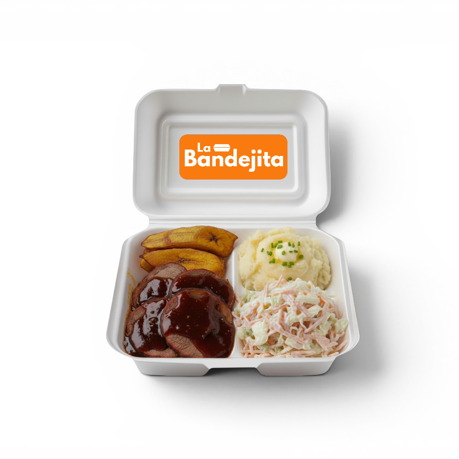 Asado Criollo - La Bandejita Asado Criollo con Puré y Ensalada Rallada - Imagen 1
